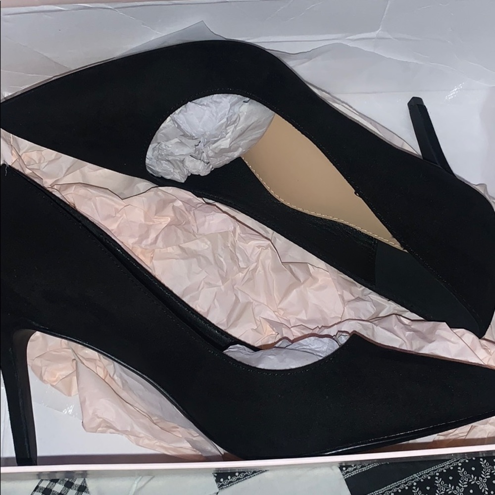 BRAND NEW BLACK "JUSTFAB" HEELS